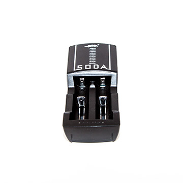 Chargeur double Soda de la marque Efest, pour tous vos accumulateurs