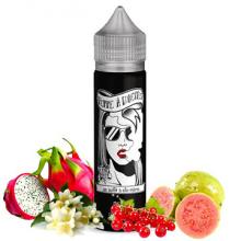 Eliquide Femme à lunettes La fine équipe